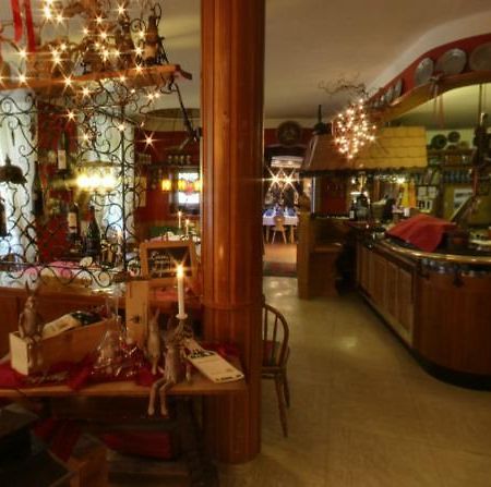 Hotel-Restaurant Drei Hasen Michelstadt Extérieur photo